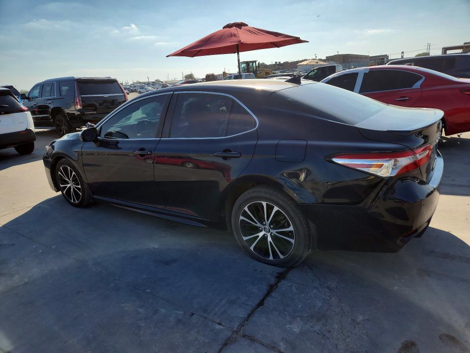 2020 Toyota Camry მანქანა იყიდება აუქციონზე, vin: 4T1G11AK1LU877199, აუქციონის ნომერი: 72451946