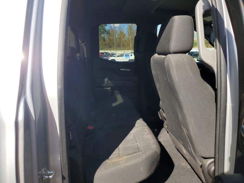 72240296 :رقم المزاد ، 1GCRYBEK0MZ305005 vin ، 2021 Chevrolet Silverado مزاد بيع