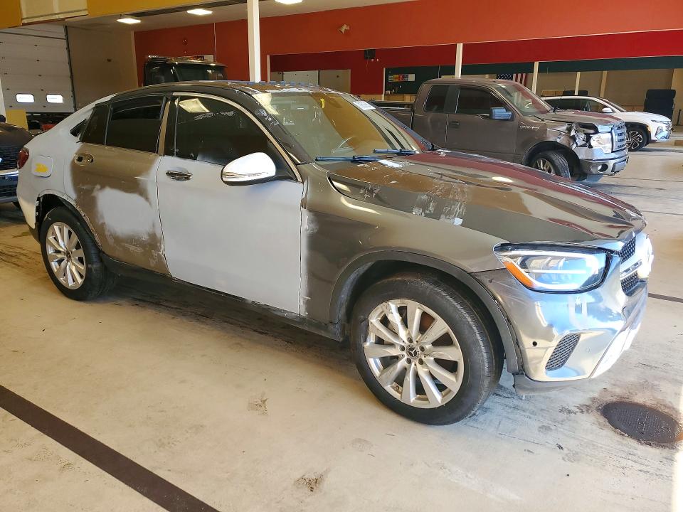 71809786 :رقم المزاد ، W1N0J8EB5MF948170 vin ، 2021 Mercedes-benz Glc Coupe مزاد بيع