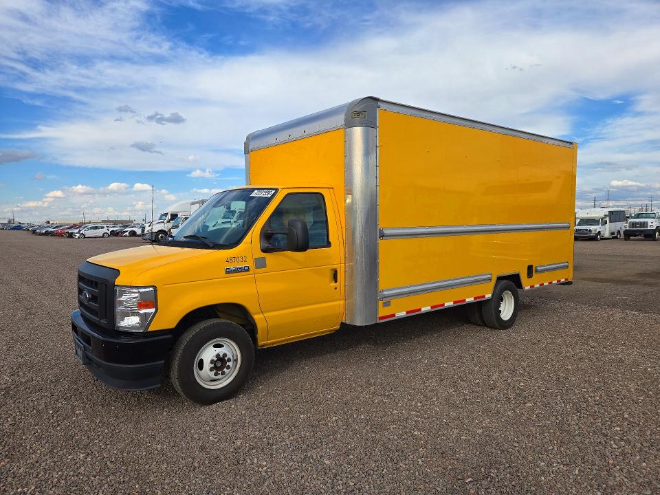 Продаж на аукціоні авто 2022 Ford Econoline, vin: 1FDWE3FN9NDC14545, номер лоту: 72261556