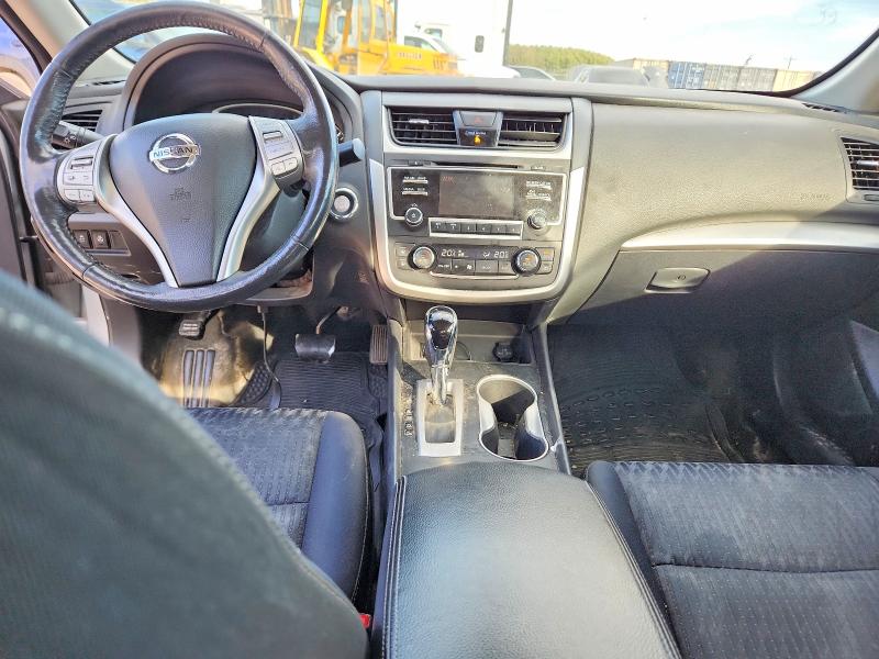 Продаж на аукціоні авто 2017 Nissan Altima, vin: 1N4AL3AP4HN343746, номер лоту: 72005236
