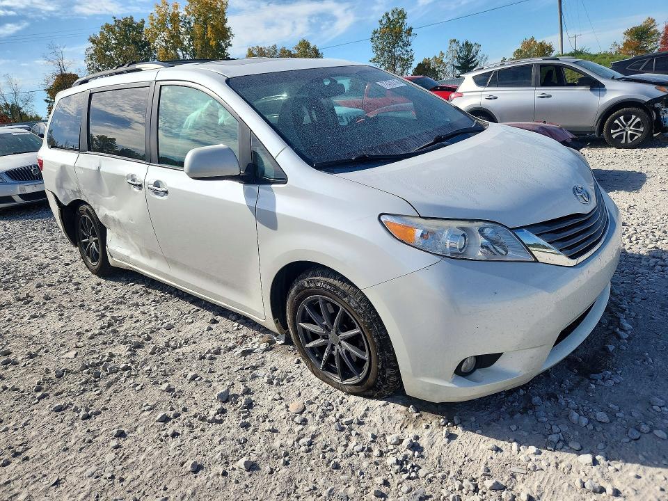 Aukcja sprzedaży 2015 Toyota Sienna, vin: 5TDYK3DC9FS549365, numer aukcji: 72476736