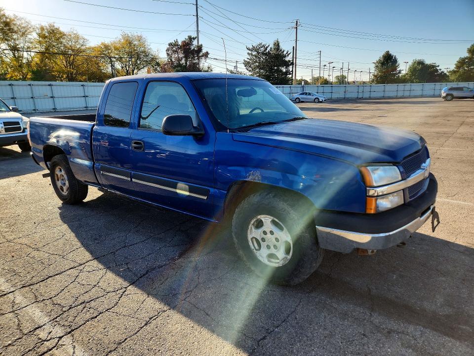 72572576 :رقم المزاد ، 2GCEC19T531166054 vin ، 2003 Chevrolet Silverado مزاد بيع
