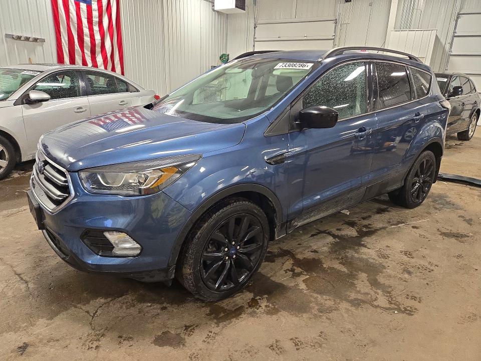Продажа на аукционе авто 2018 Ford Escape, vin: 1FMCU9GD0JUA72093, номер лота: 73308286