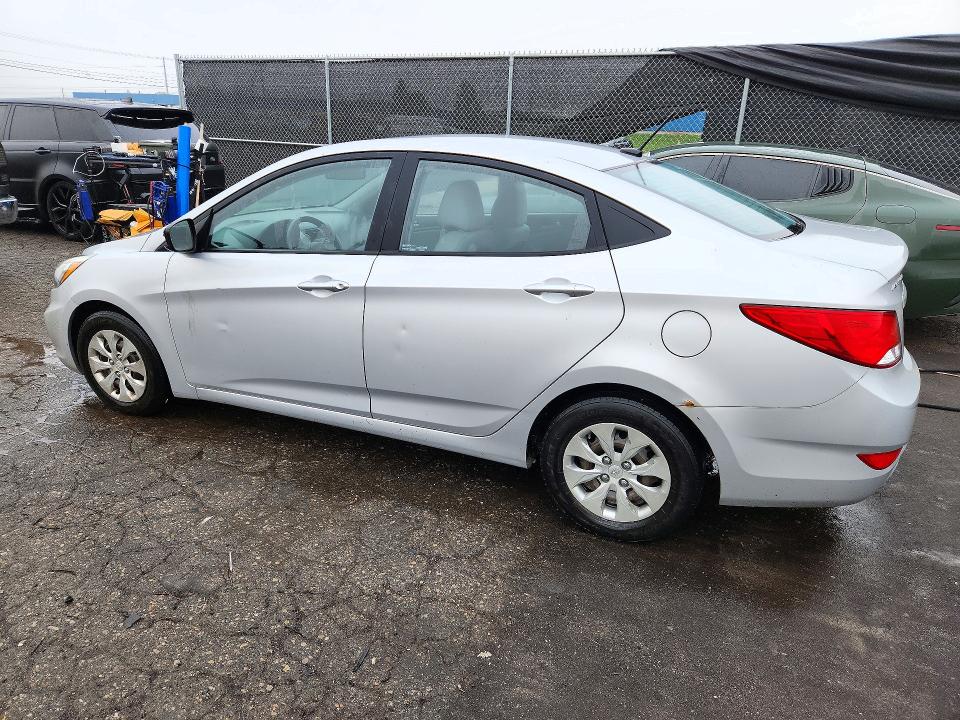 2016 Hyundai Accent მანქანა იყიდება აუქციონზე, vin: KMHCT4AE7GU057249, აუქციონის ნომერი: 72665876