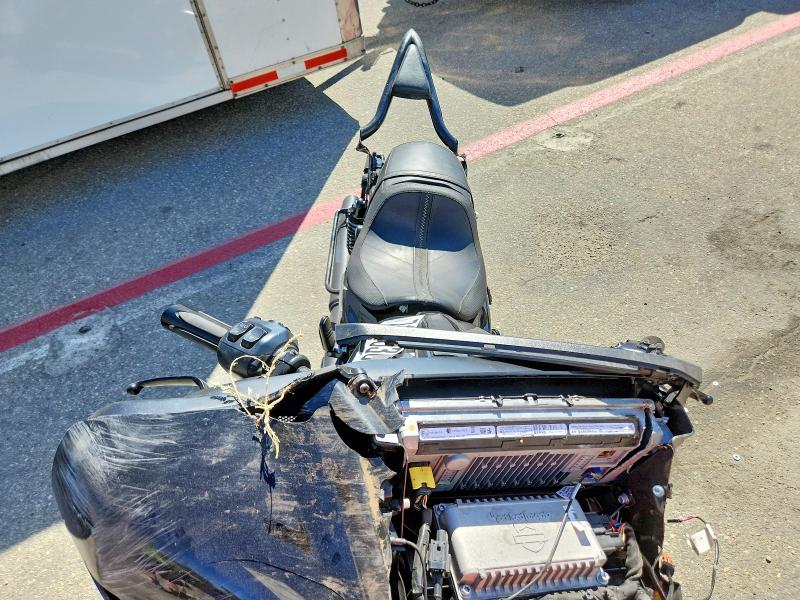 Продажа на аукционе авто 2025 Harley-davidson Flhx, vin: 1HD1KB722SB600820, номер лота: 71453366
