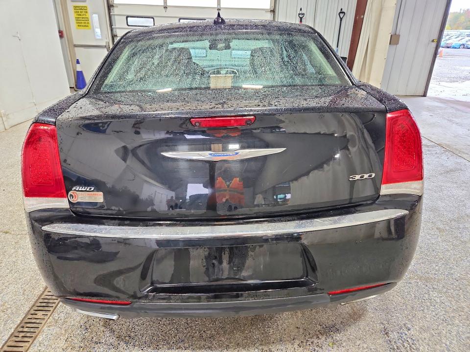 2018 Chrysler 300 მანქანა იყიდება აუქციონზე, vin: 2C3CCAKG8JH127553, აუქციონის ნომერი: 70824876