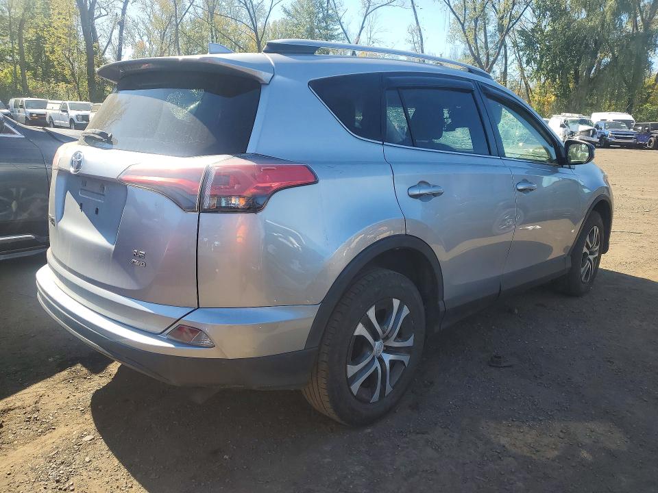 Продаж на аукціоні авто 2018 Toyota Rav4, vin: JTMBFREV0JJ229855, номер лоту: 71712266