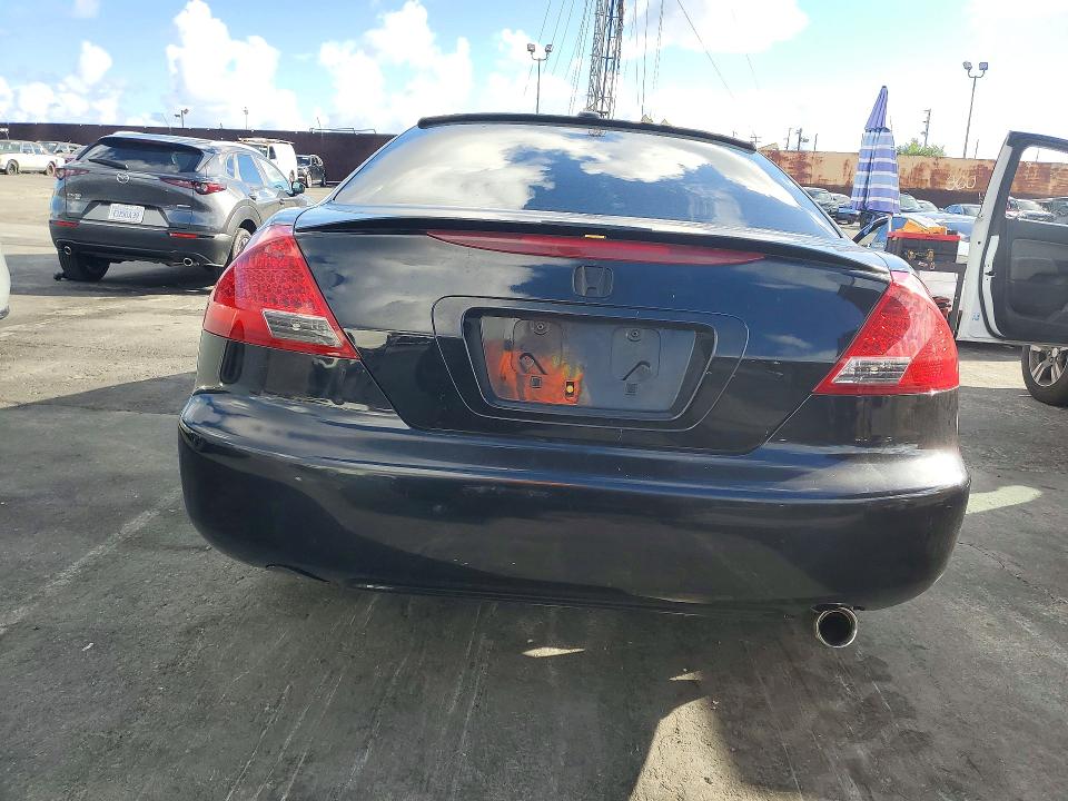 2006 Honda Accord მანქანა იყიდება აუქციონზე, vin: 1HGCM72656A021670, აუქციონის ნომერი: 72927266