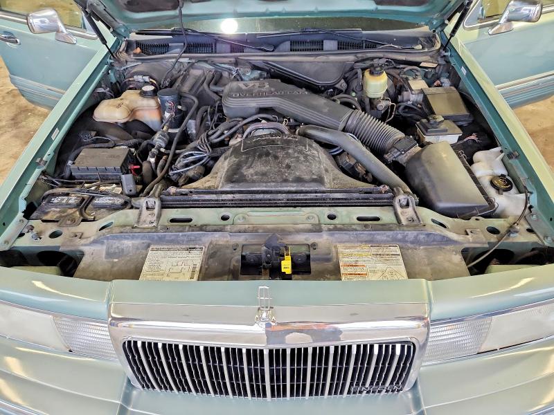 71189626 :رقم المزاد ، 1LNLM82W1RY647390 vin ، 1994 Lincoln Town Car مزاد بيع