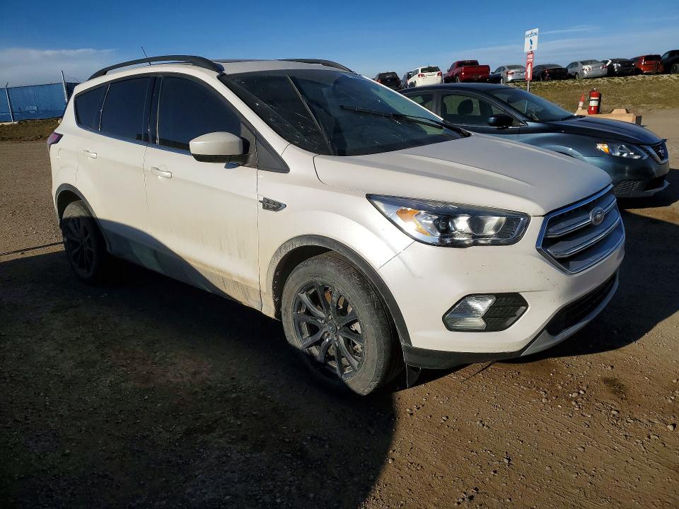 71599446 :رقم المزاد ، 1FMCU9H98JUB64630 vin ، 2018 Ford Escape مزاد بيع