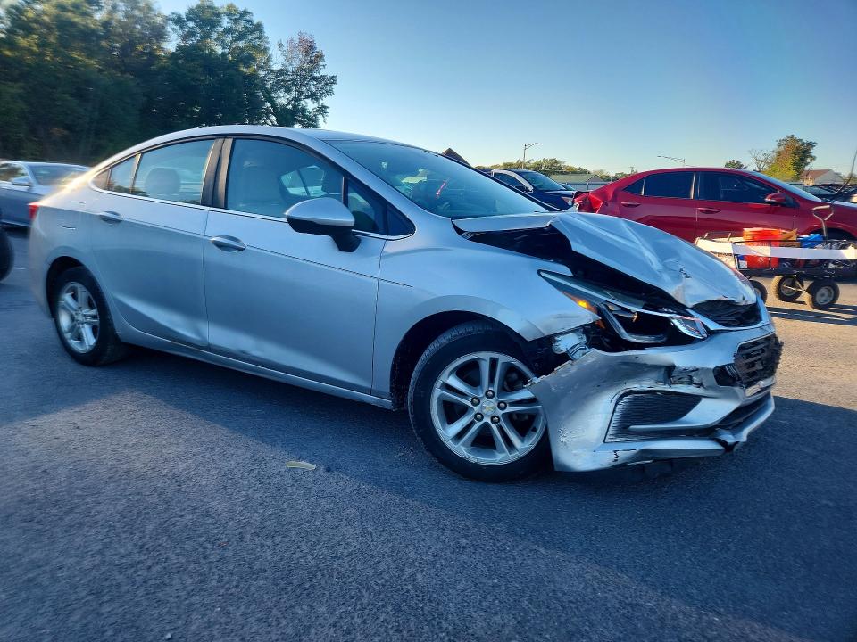 71722916 :رقم المزاد ، 1G1BE5SM2G7326304 vin ، 2016 Chevrolet Cruze مزاد بيع