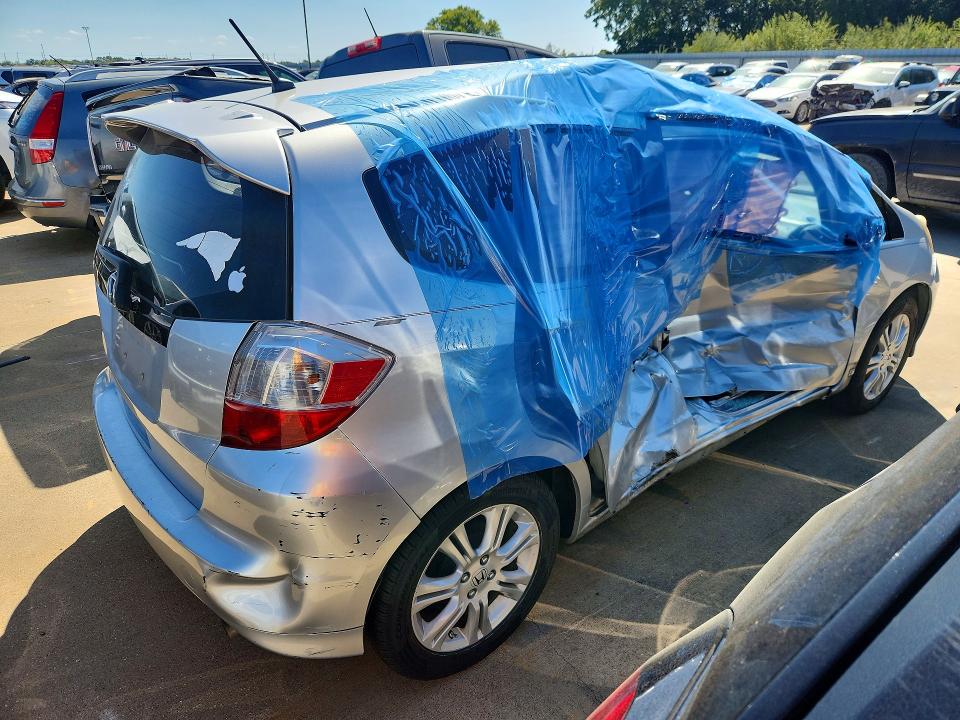 Продажа на аукционе авто 2011 Honda Fit, vin: JHMGE8G56BC018437, номер лота: 71152756