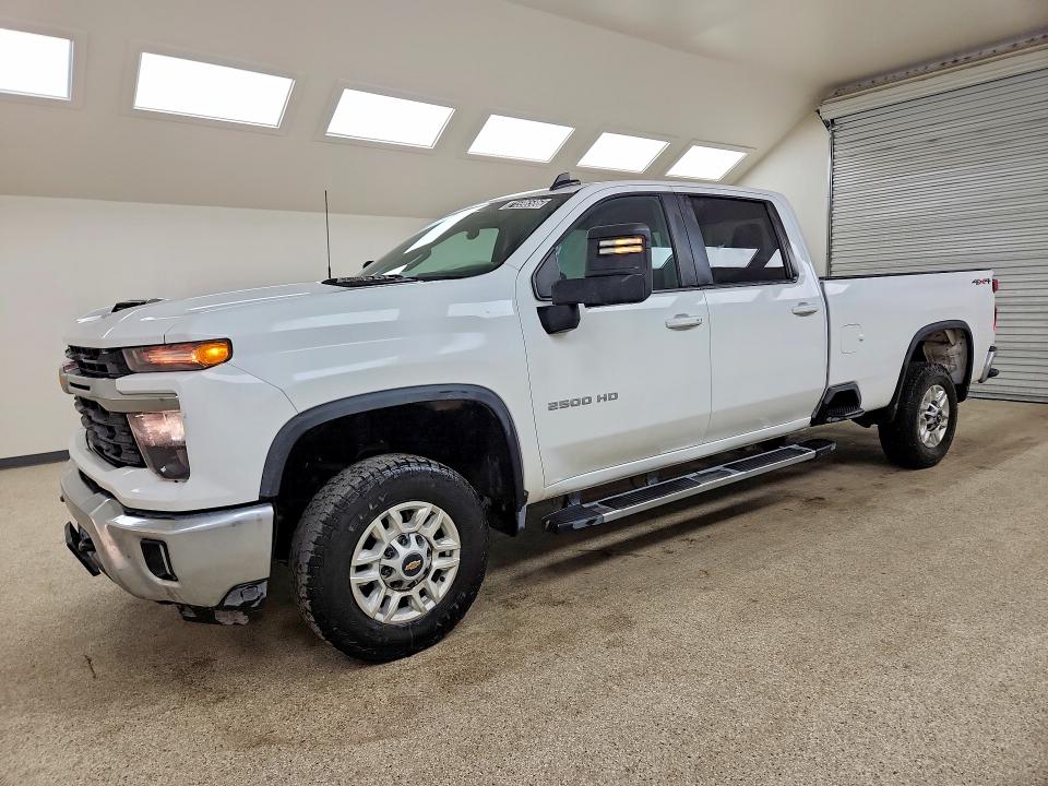 71596586 :رقم المزاد ، 1GC1KNE75SF369907 vin ، 2025 Chevrolet Silverado مزاد بيع