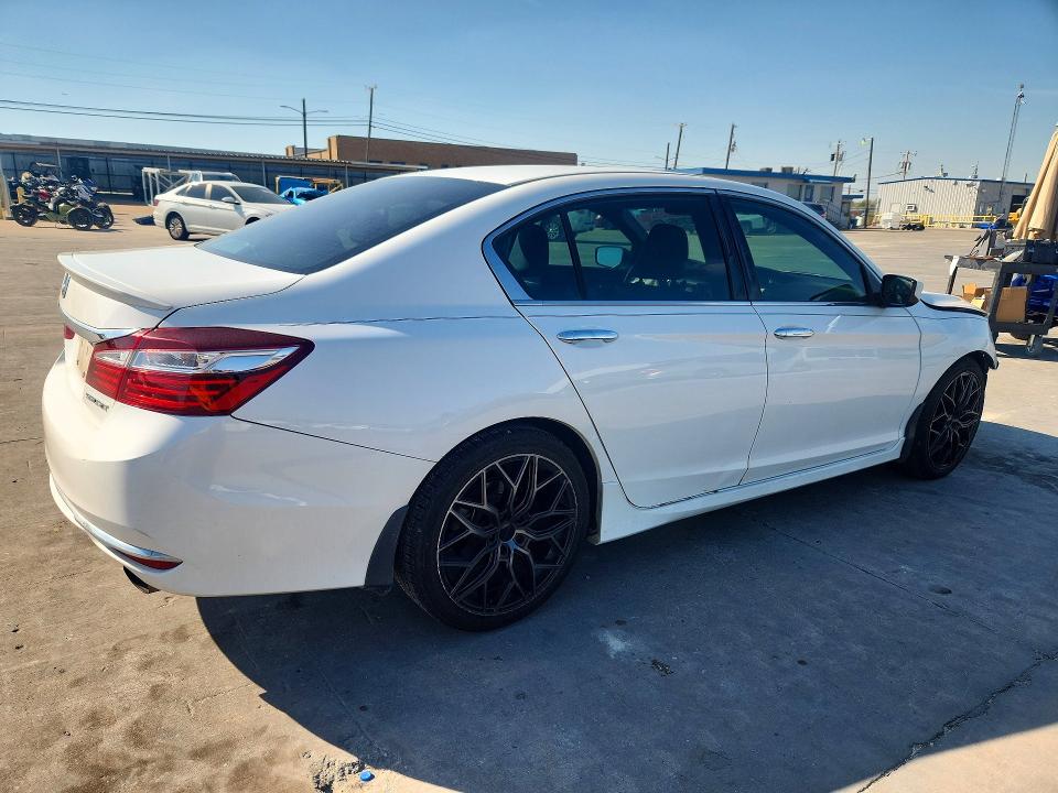72428166 :رقم المزاد ، 1HGCR2F58GA239755 vin ، 2016 Honda Accord مزاد بيع