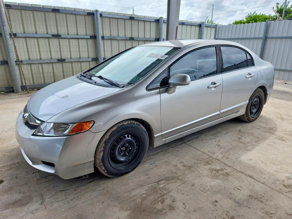 70918546 :رقم المزاد ، 19XFA1F53BE032452 vin ، 2011 Honda Civic مزاد بيع