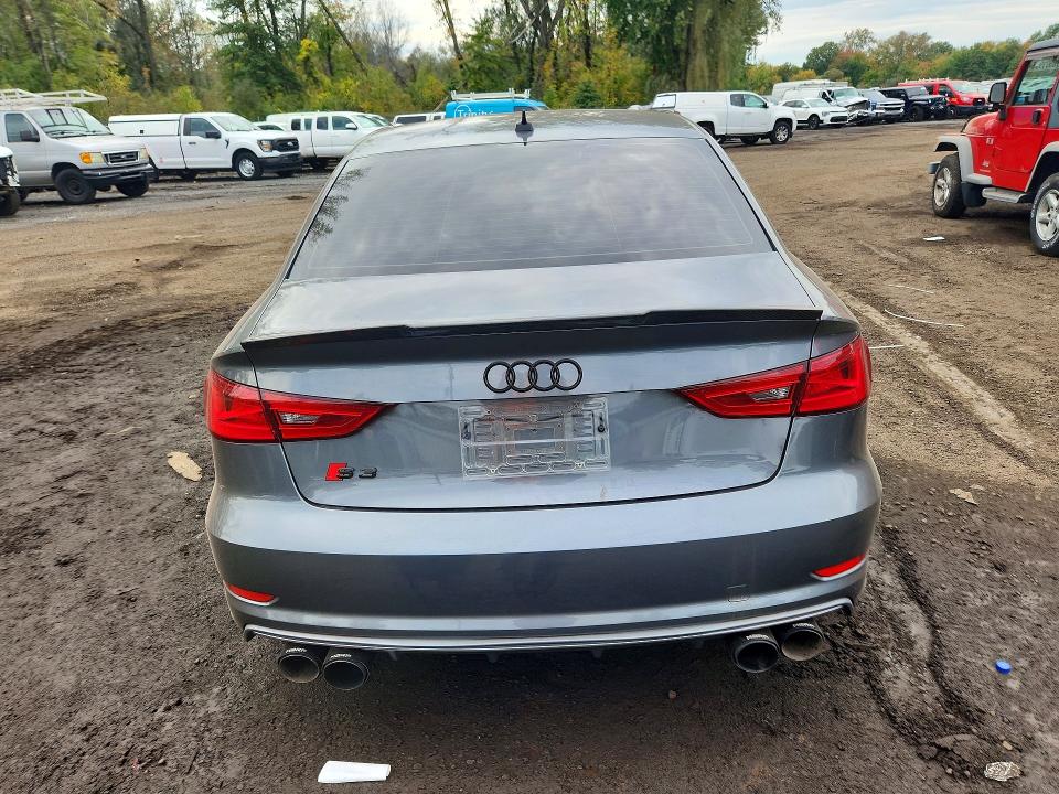 Продаж на аукціоні авто 2015 Audi S3, vin: WAUBFGFF1F1129683, номер лоту: 70914476
