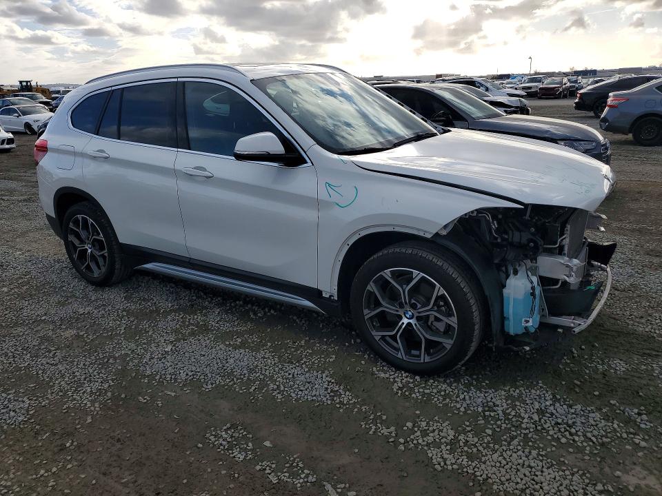 2021 Bmw X1 მანქანა იყიდება აუქციონზე, vin: WBXJG7C05M5S00694, აუქციონის ნომერი: 72449876