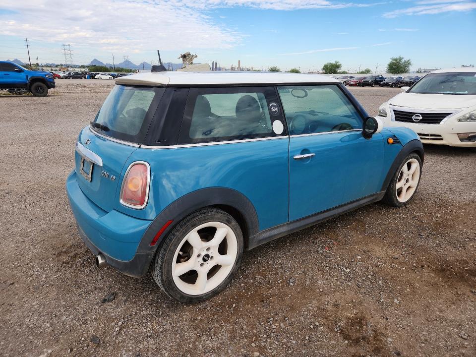 Продаж на аукціоні авто 2008 Mini Cooper, vin: WMWMF33508TT62720, номер лоту: 71303786