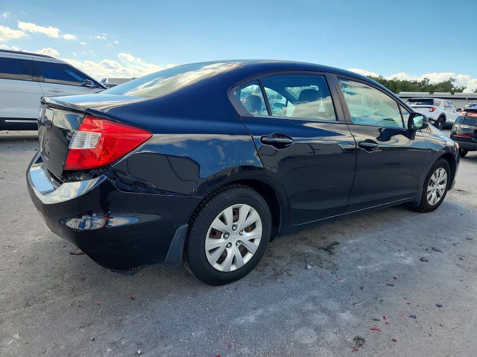 72846186 :رقم المزاد ، 19XFB2F58CE011715 vin ، 2012 Honda Civic مزاد بيع