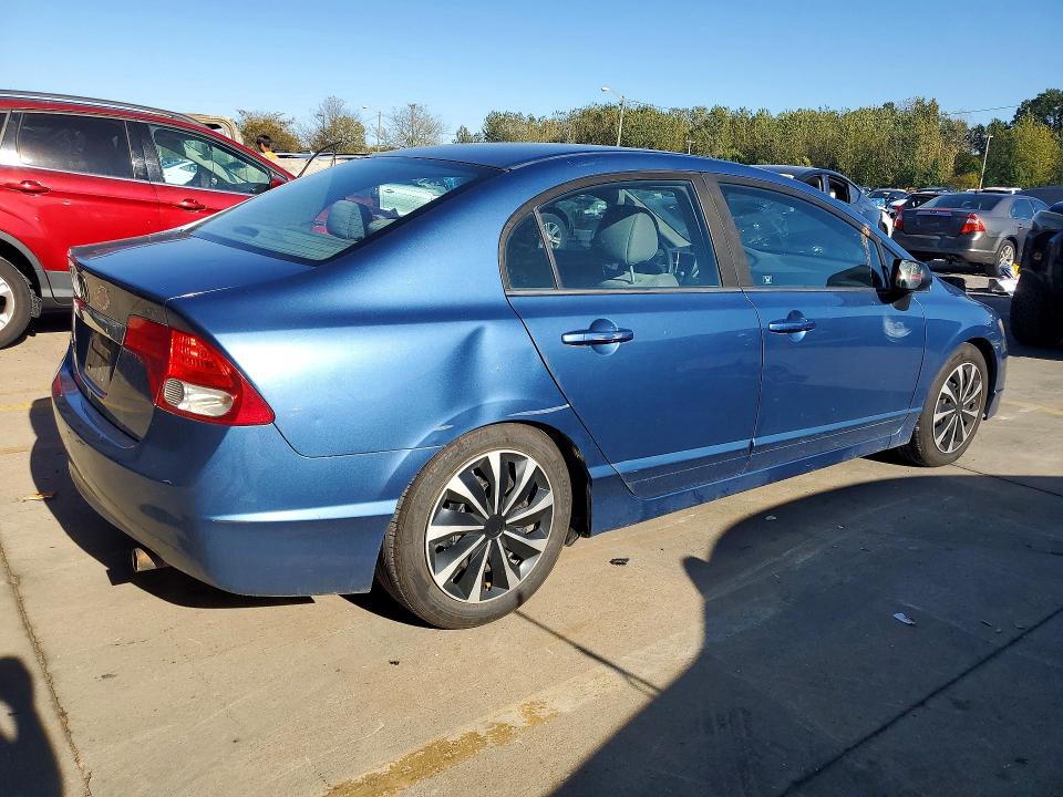 2010 Honda Civic მანქანა იყიდება აუქციონზე, vin: 19XFA1F50AE084247, აუქციონის ნომერი: 70921376