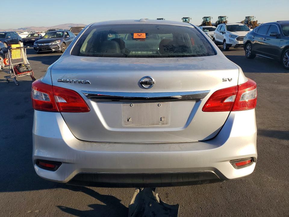 2017 Nissan Sentra მანქანა იყიდება აუქციონზე, vin: 3N1AB7AP0HY348548, აუქციონის ნომერი: 71470486