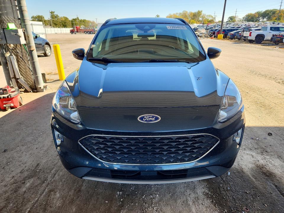 Продажа на аукционе авто 2022 Ford Escape, vin: 1FMCU9CZ5NUA02144, номер лота: 73934016