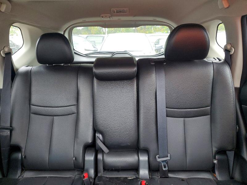 Продаж на аукціоні авто 2018 Nissan Rogue, vin: 5N1AT2MV6JC706995, номер лоту: 69882126