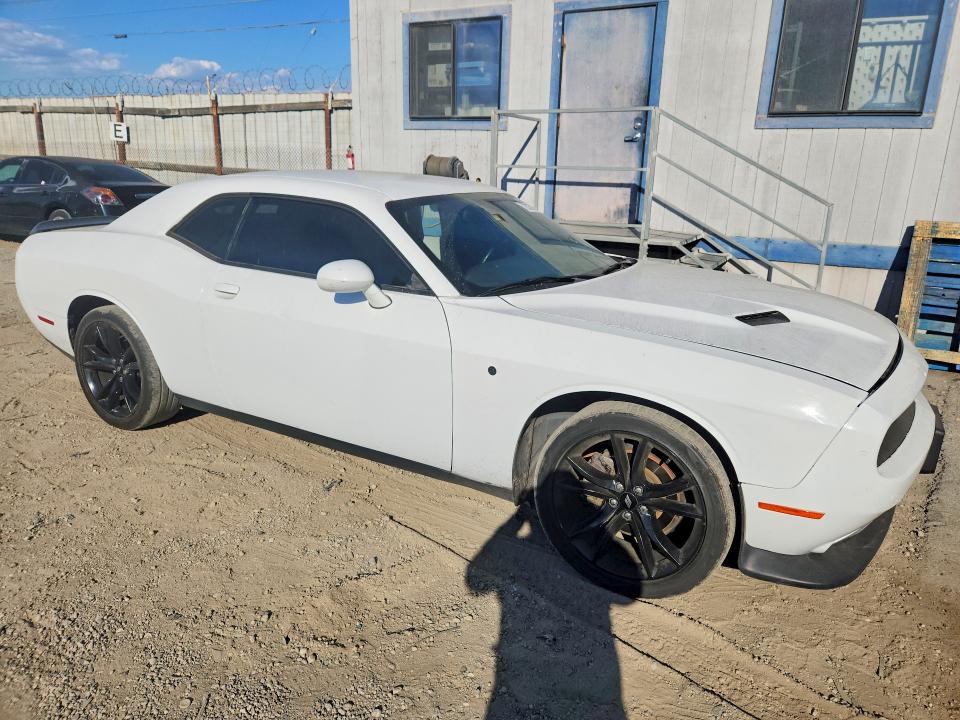 Продаж на аукціоні авто 2018 Dodge Challenger, vin: 2C3CDZAG0JH298276, номер лоту: 72023756