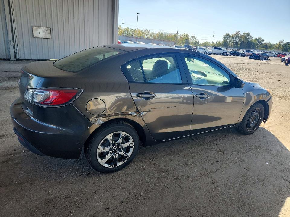 72193746 :رقم المزاد ، JM1BL1SG5A1301438 vin ، 2010 Mazda 3 مزاد بيع