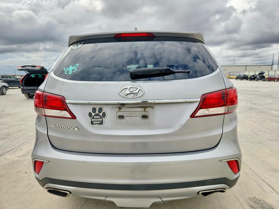 71301246 :رقم المزاد ، KM8SM4HF1JU257574 vin ، 2018 Hyundai Santa Fe مزاد بيع