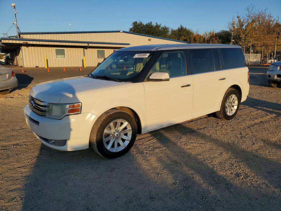 2011 Ford Flex მანქანა იყიდება აუქციონზე, vin: 2FMGK5CC5BBD35179, აუქციონის ნომერი: 71083886