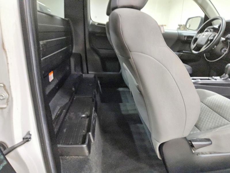 Продаж на аукціоні авто 2022 Toyota Tacoma, vin: 3TYRX5GNXNT057140, номер лоту: 71229876