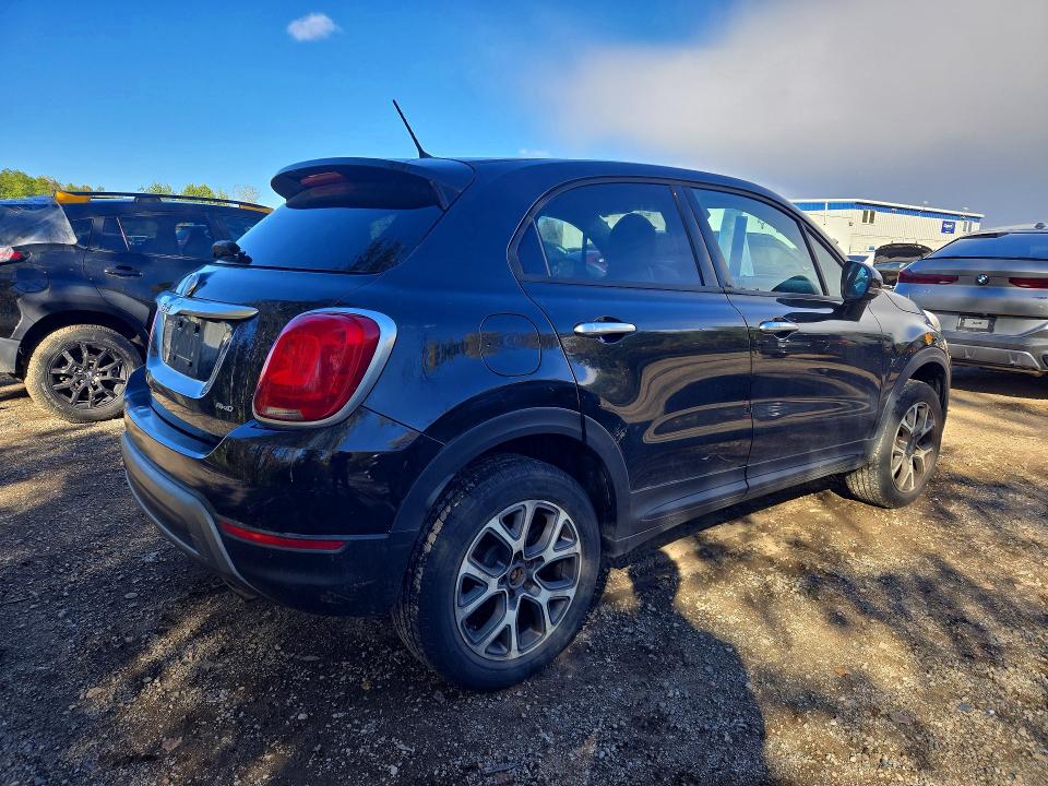 Продажа на аукционе авто 2016 Fiat 500x, vin: ZFBCFYCTXGP359084, номер лота: 70864986