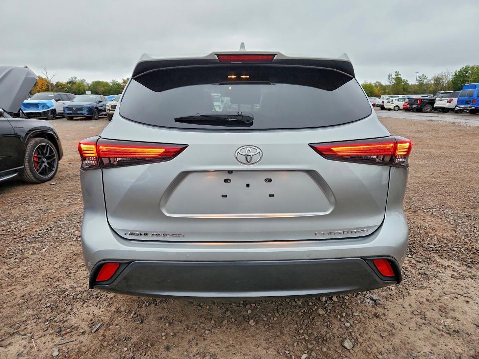 2021 Toyota Highlander მანქანა იყიდება აუქციონზე, vin: 5TDDZRBH7MS540219, აუქციონის ნომერი: 71615806