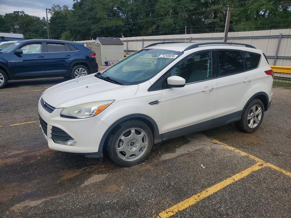 2014 Ford Escape მანქანა იყიდება აუქციონზე, vin: 1FMCU0GX1EUC42103, აუქციონის ნომერი: 71249326