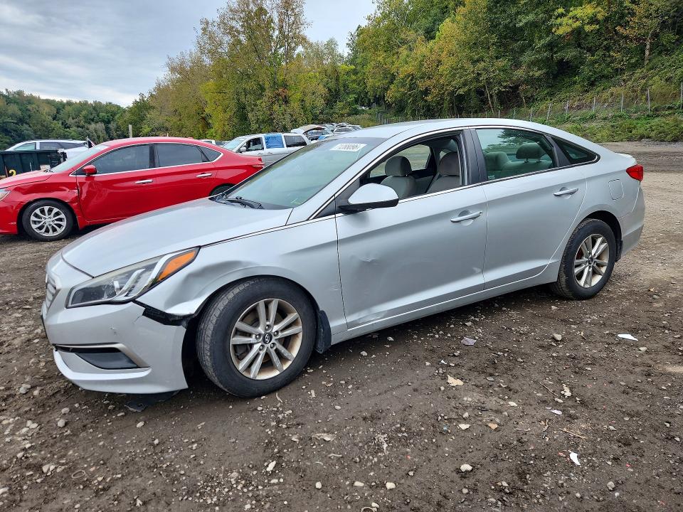 71288096 :رقم المزاد ، 5NPE24AF5FH085665 vin ، 2015 Hyundai Sonata مزاد بيع