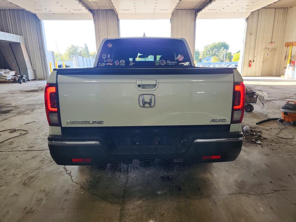 Продаж на аукціоні авто 2018 Honda Ridgeline, vin: 5FPYK3F78JB006884, номер лоту: 72001836