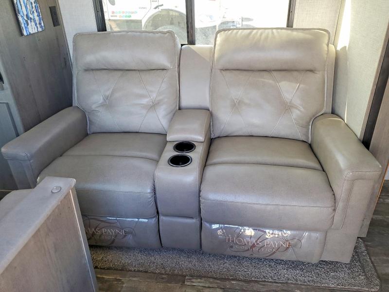 Продажа на аукционе авто 2019 Keystone Outback, vin: 4YDT22122KB452023, номер лота: 72210996