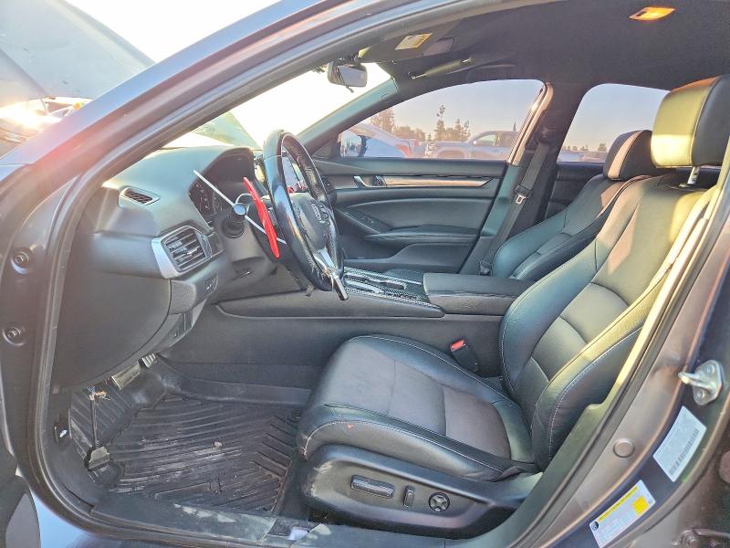 71452786 :رقم المزاد ، 1HGCV1F31LA138507 vin ، 2020 Honda Accord مزاد بيع