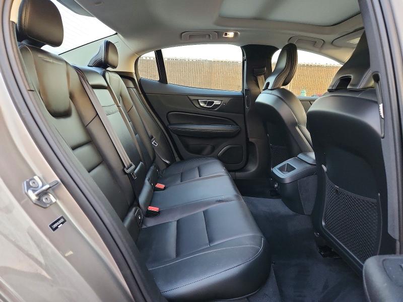 71616006 :رقم المزاد ، 7JR102FK6LG045255 vin ، 2020 Volvo S60 مزاد بيع
