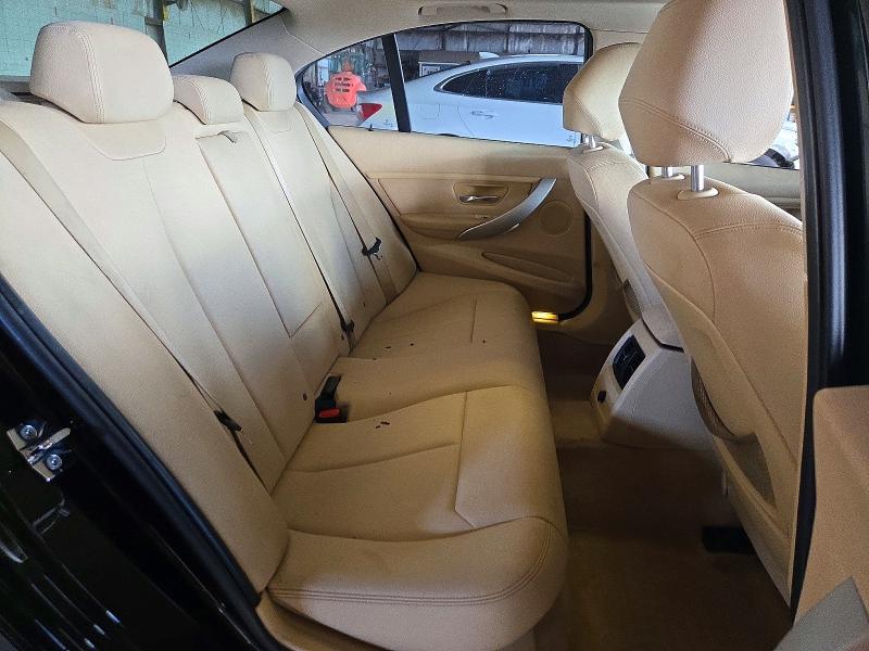 72404026 :رقم المزاد ، WBA3C1C51CF433875 vin ، 2012 Bmw 328 مزاد بيع