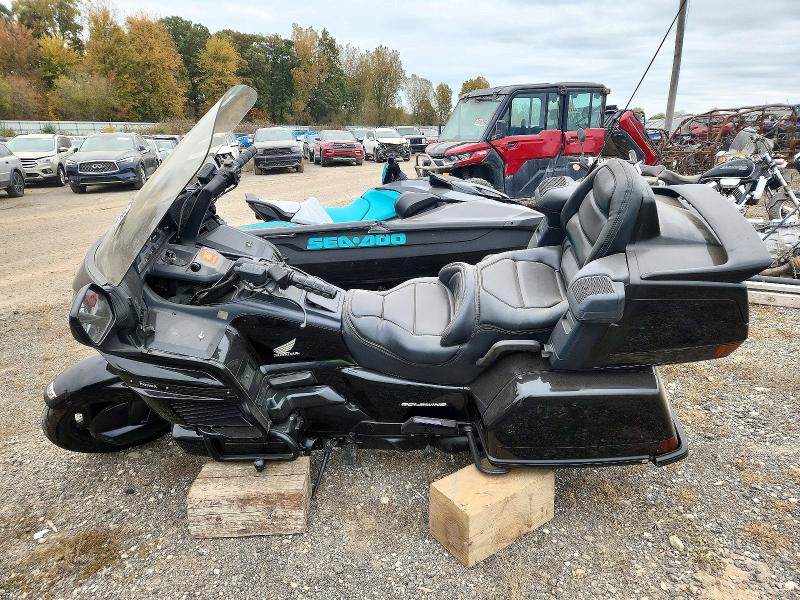 1993 Honda Gl1500 მანქანა იყიდება აუქციონზე, vin: 1HFSC2209PA500516, აუქციონის ნომერი: 71356656