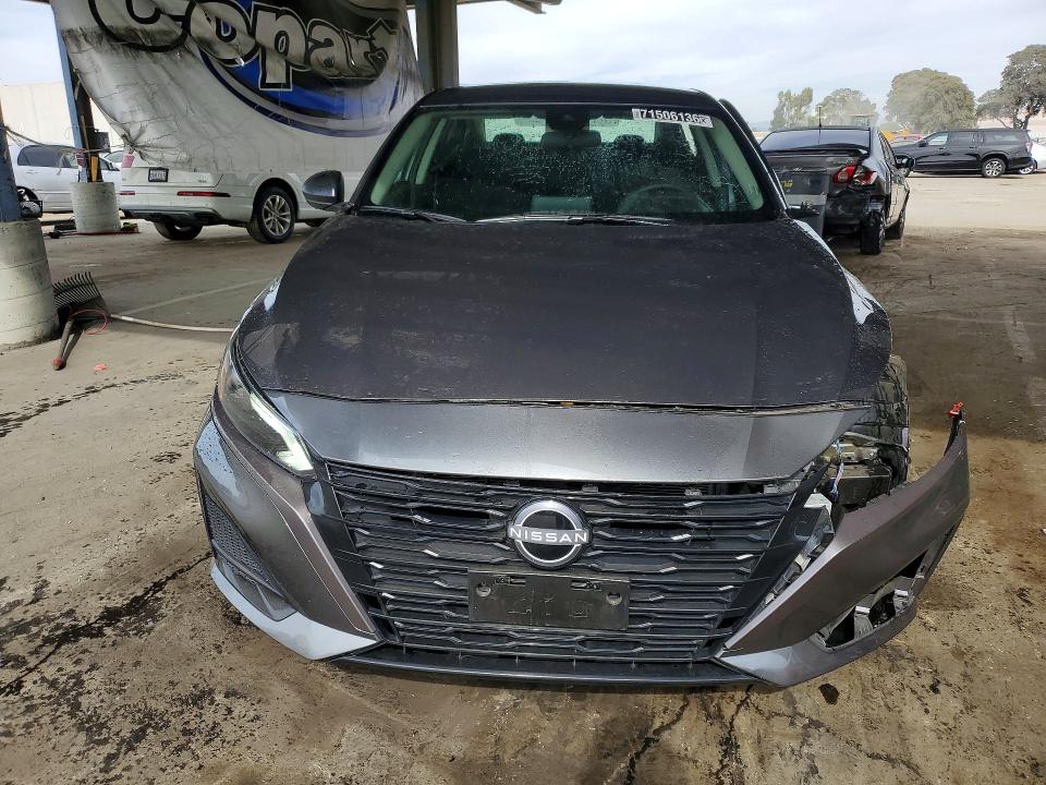 2026 Nissan Altima მანქანა იყიდება აუქციონზე, vin: 1N4BL4DW8TN304616, აუქციონის ნომერი: 71506136