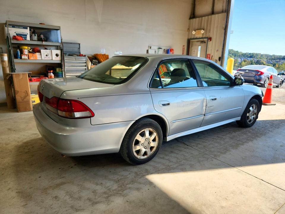 Aukcja sprzedaży 2002 Honda Accord, vin: 1HGCG56642A024365, numer aukcji: 72996966