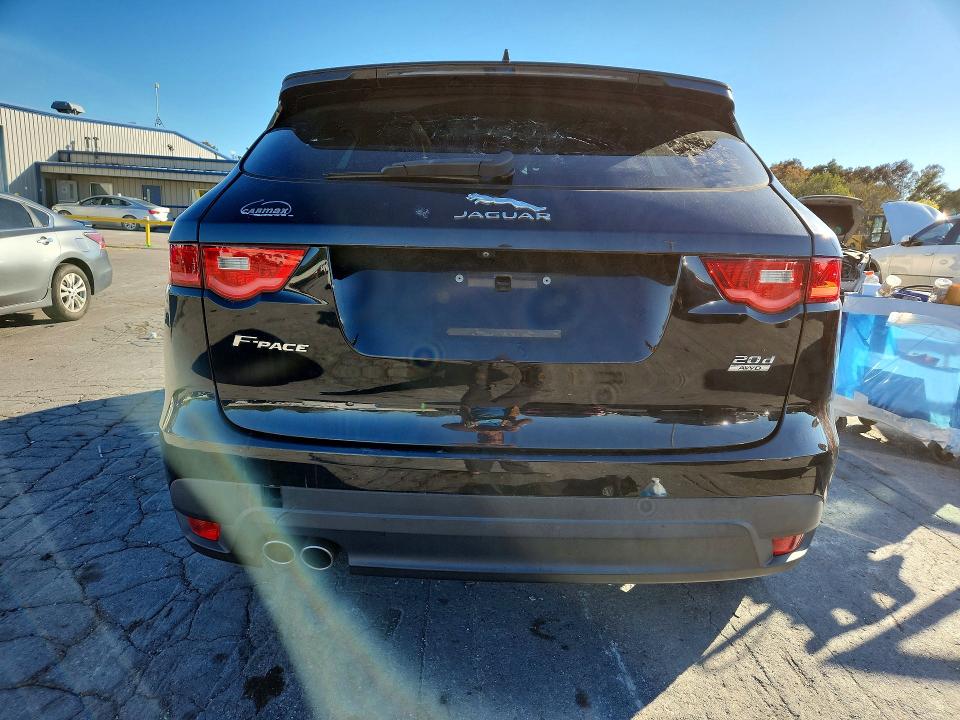 71366206 :رقم المزاد ، SADCJ2FN3JA241866 vin ، 2018 Jaguar F-pace مزاد بيع
