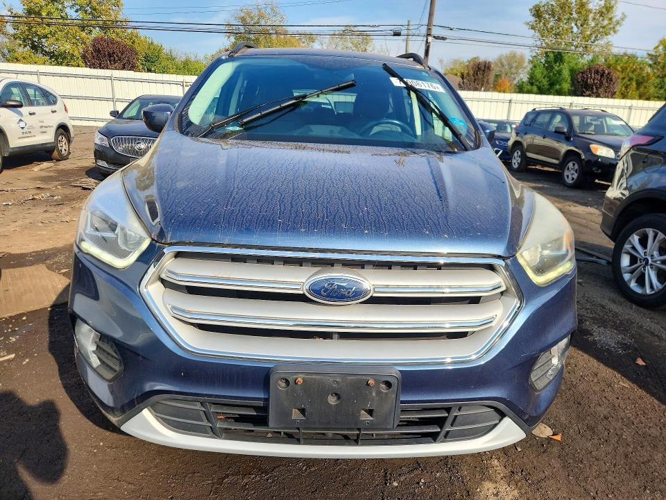 Auction sale of the 2018 Ford Escape, vin: 1FMCU9HD6JUB01627, lot number: 70906176