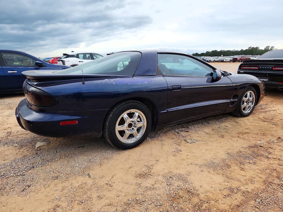 1998 Pontiac Firebird მანქანა იყიდება აუქციონზე, vin: 2G2FS22K0W2209295, აუქციონის ნომერი: 72252146