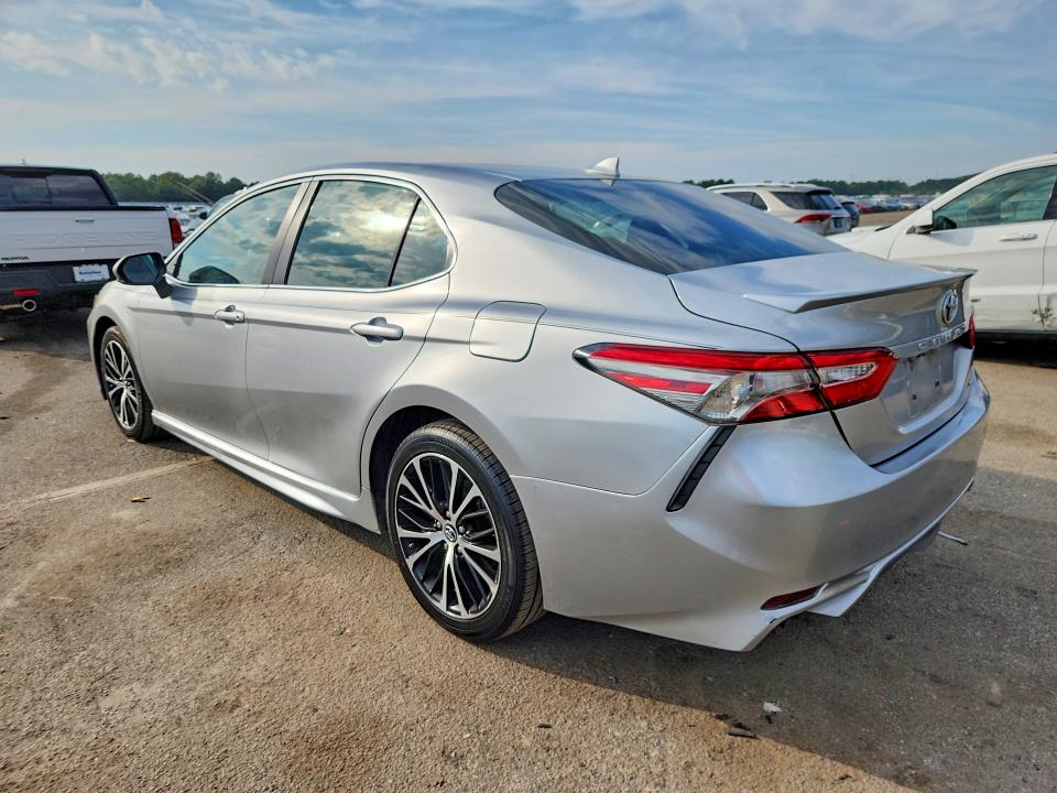 Продажа на аукционе авто 2019 Toyota Camry, vin: 4T1B11HK4KU746105, номер лота: 71778106