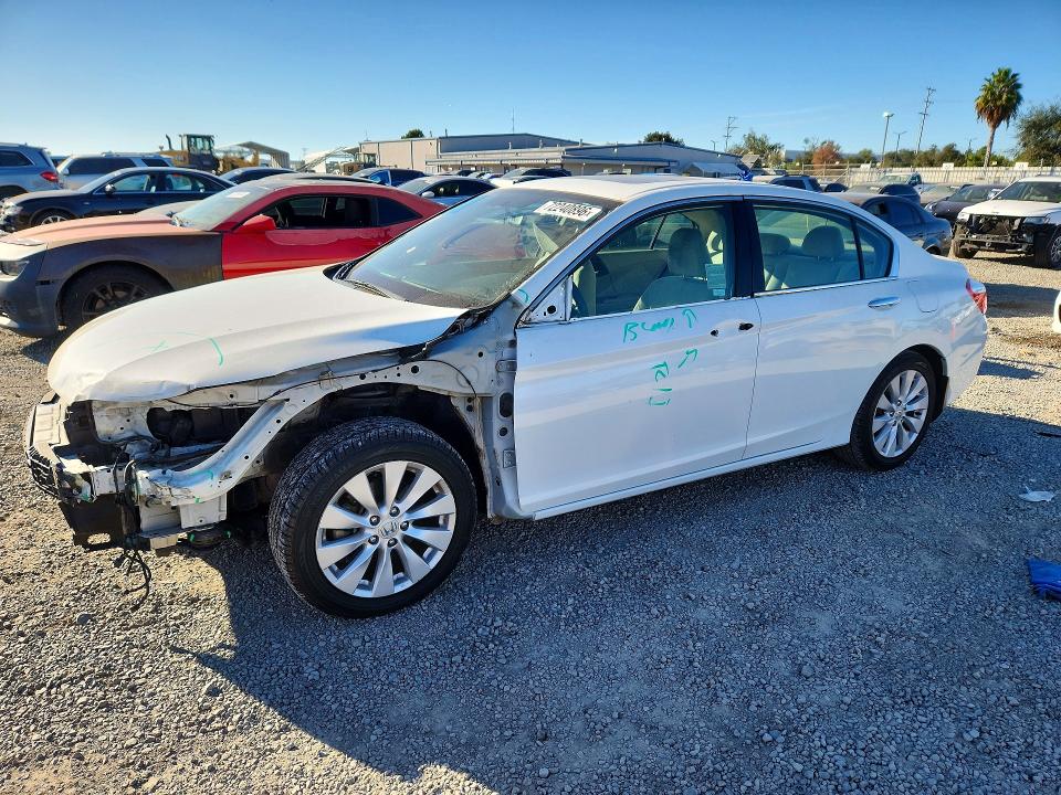 2014 Honda Accord მანქანა იყიდება აუქციონზე, vin: 1HGCR2F74EA236852, აუქციონის ნომერი: 72240896